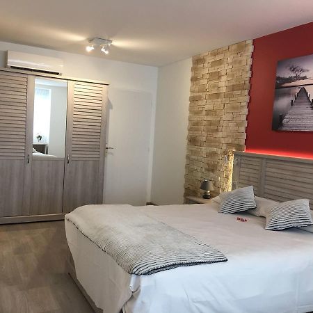 Hotel Terranostra Tarascon-sur-Ariège Екстериор снимка