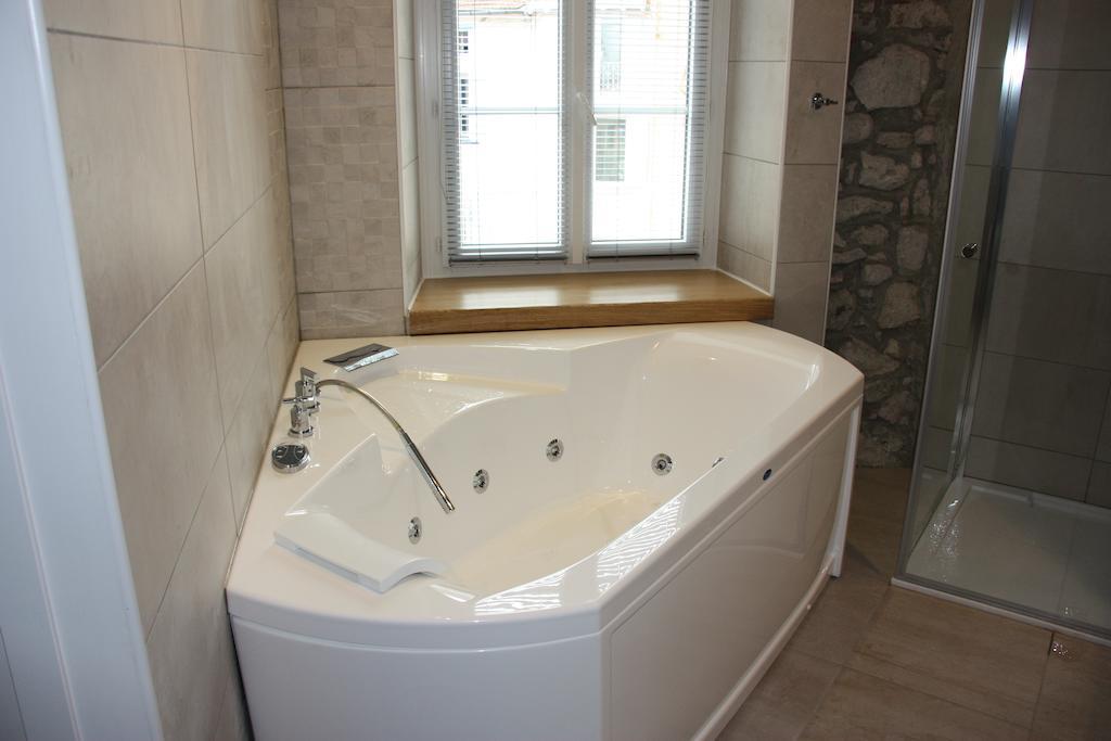 Hotel Terranostra Tarascon-sur-Ariège Екстериор снимка