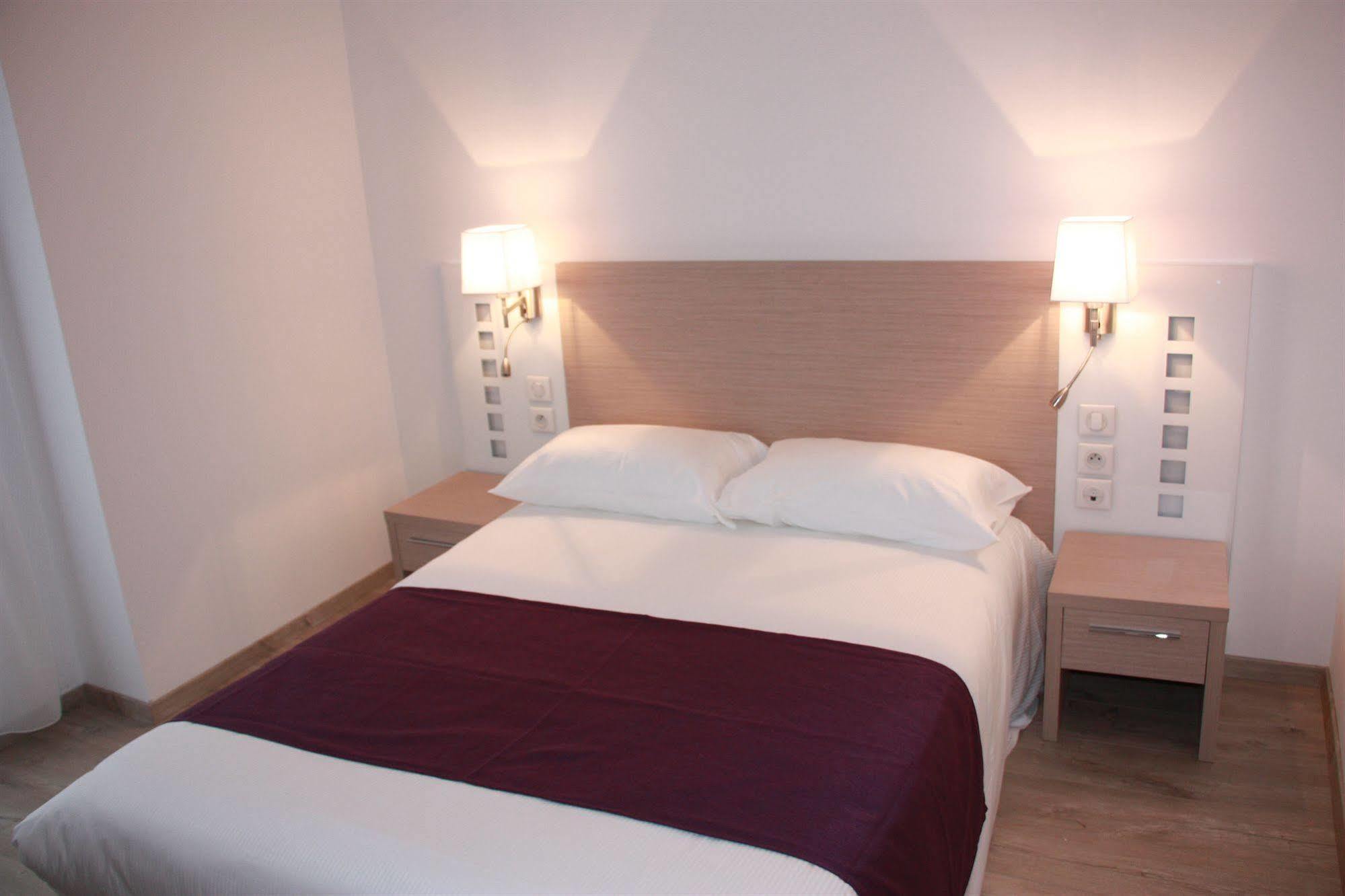 Hotel Terranostra Tarascon-sur-Ariège Екстериор снимка